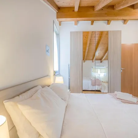 Apartment Stazione A 200m - Centro - Easy *