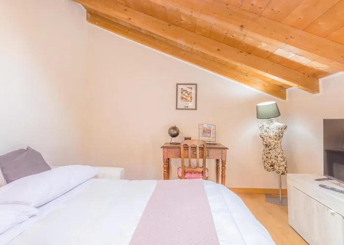 Stazione A 200m - Centro - Easy Apartment *